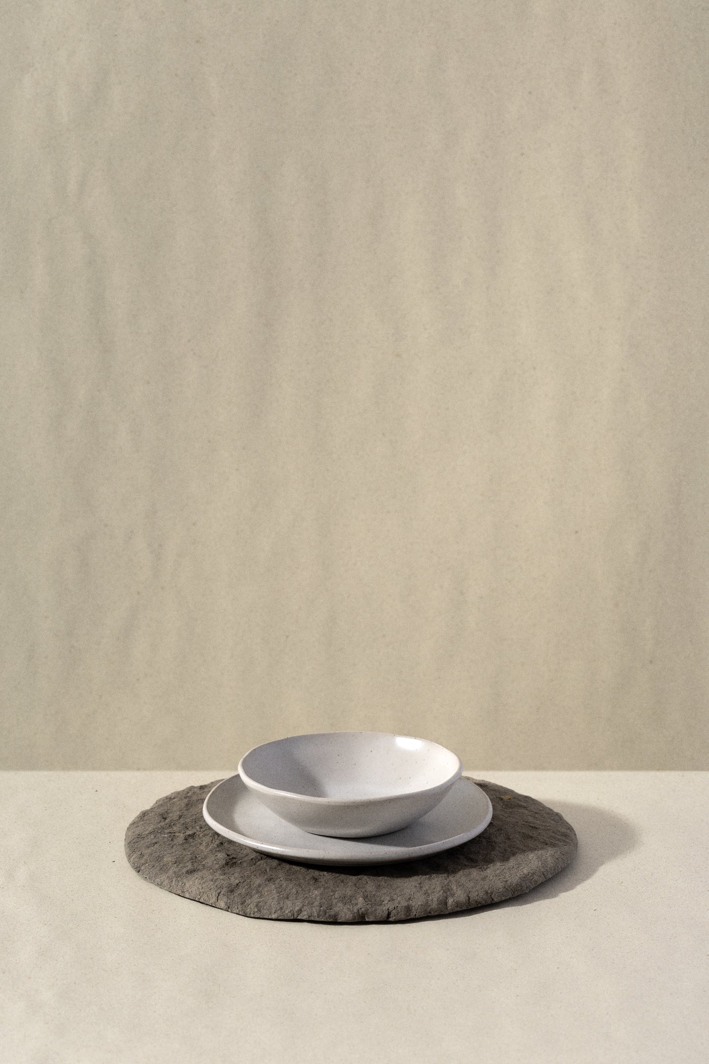 Lunar Glow Charger Plate